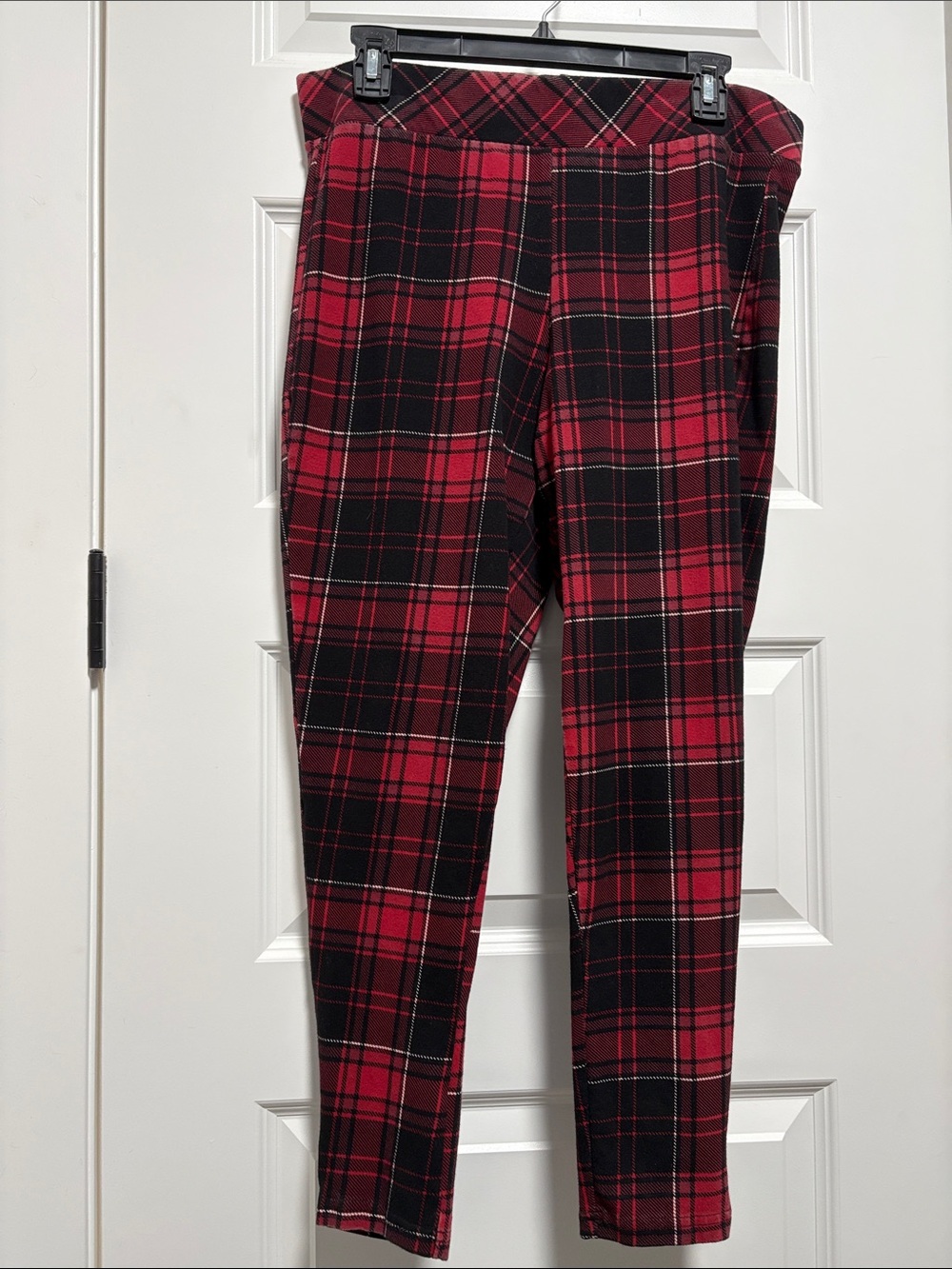 torrid Red and Black Plaid Leggings
